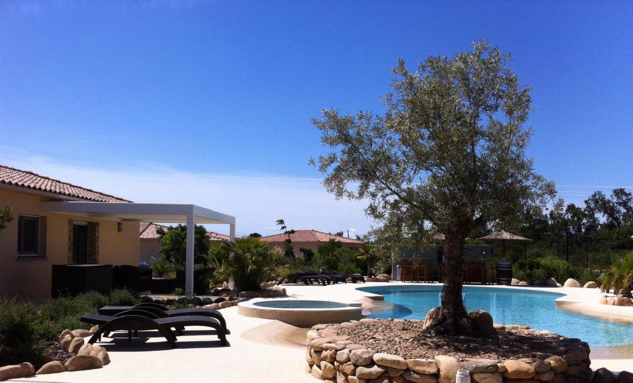 L'Hacienda Piscine Chauffee A 28, Spa, Boulodrome Et Court De Tennis Prives, 2 Villas Independantes ポルトヴェッキオ エクステリア 写真