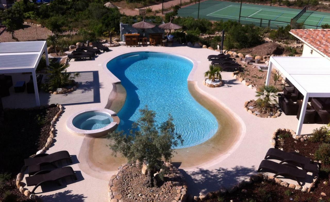 L'Hacienda Piscine Chauffee A 28, Spa, Boulodrome Et Court De Tennis Prives, 2 Villas Independantes ポルトヴェッキオ エクステリア 写真